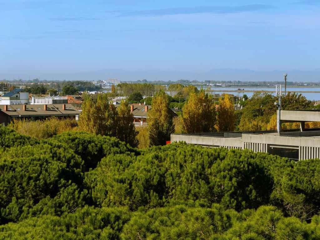 Apartment In Lignano Sabbiadoro 21783 Экстерьер фото